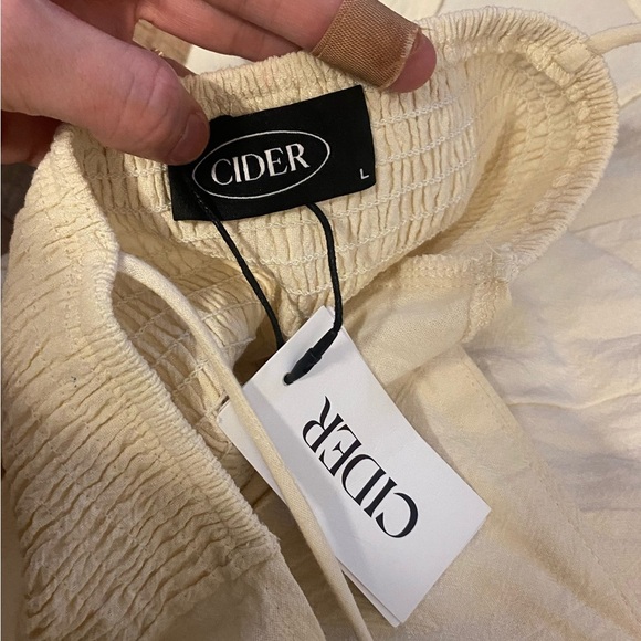 NWT CIDER Cream Midi Dress W/ Smocking Size Large - Picture 2 of 4